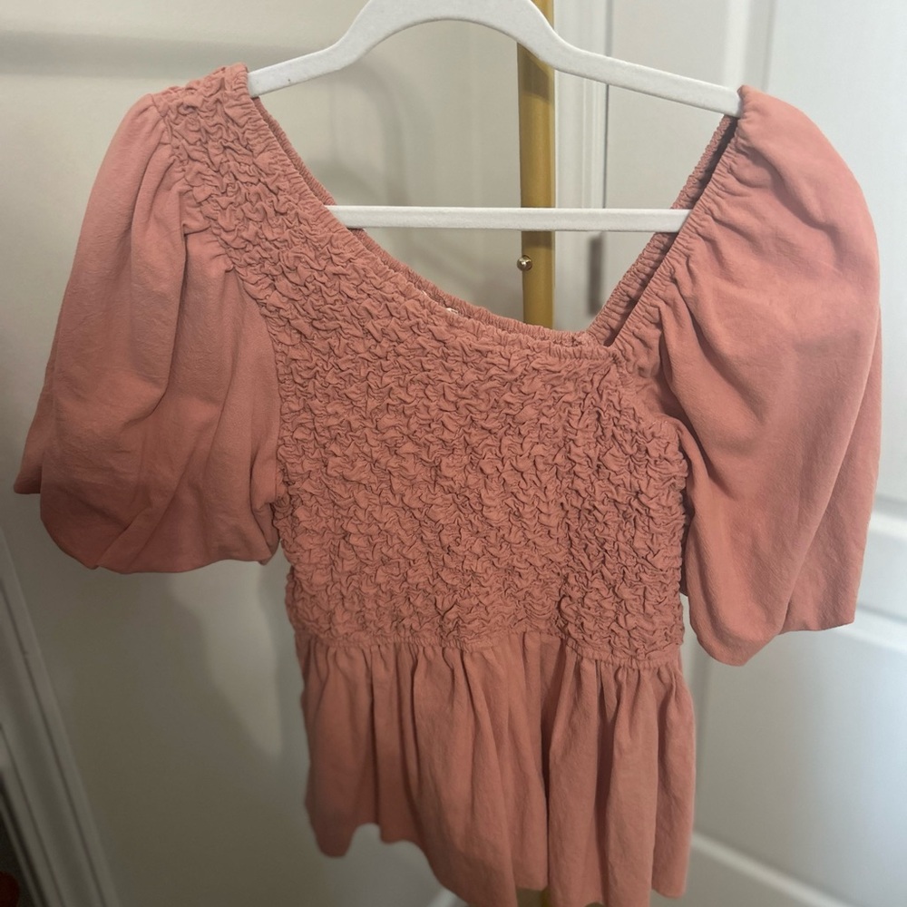 ARULA Pink Puff Sleeve Smocked Blouse